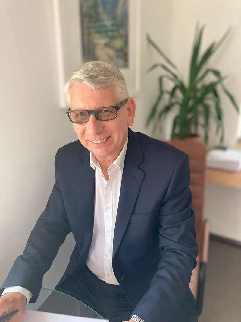 Michael Doctors, Director of Michaels & Co